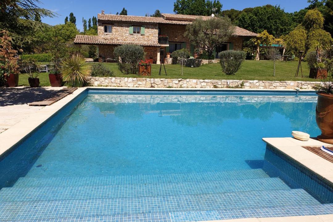 Photo of Others in Saint-Cannat