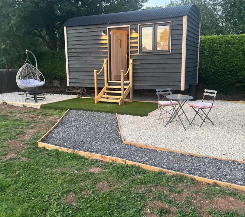 Photo of Others in Ilton