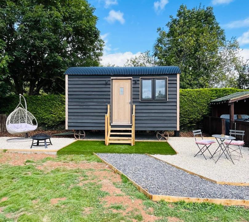 Photo of Others in Ilton