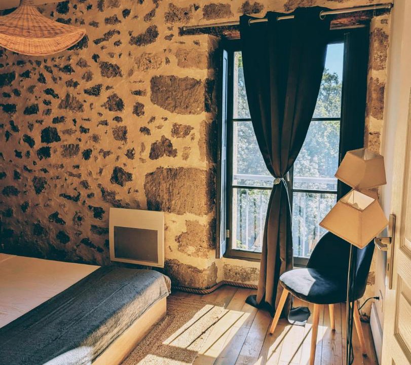 Photo of Bedroom in Nerac
