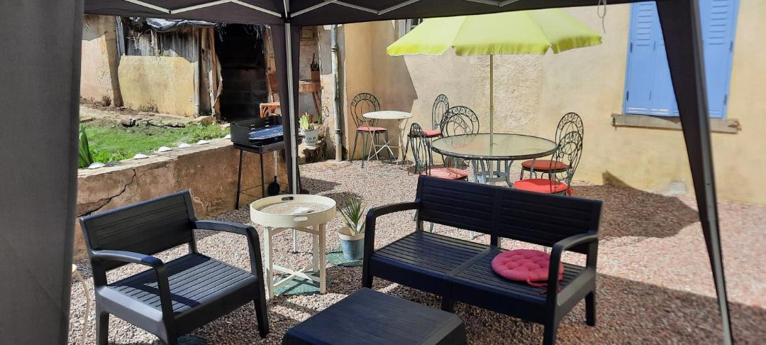Photo of Patio Balcony in Saint-Reverien