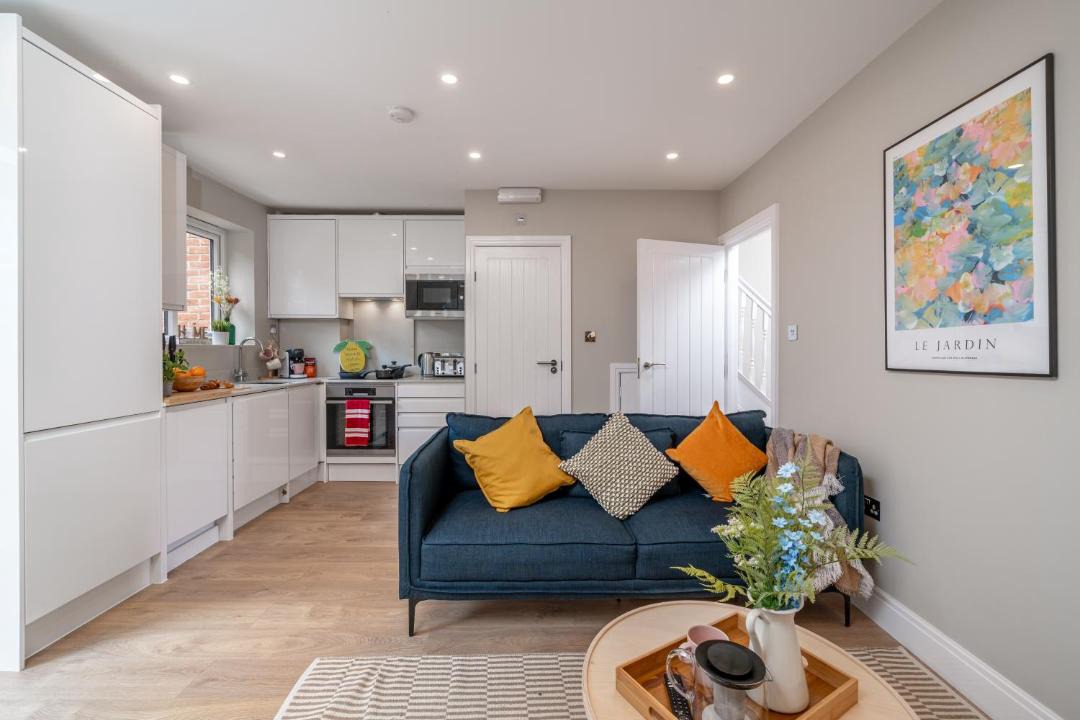 Photo of Others in Burnt Oak