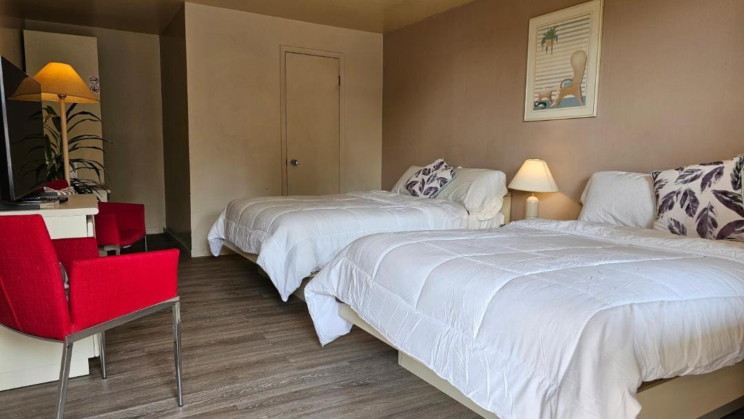 Photo of Bedroom in Saint-Timothee