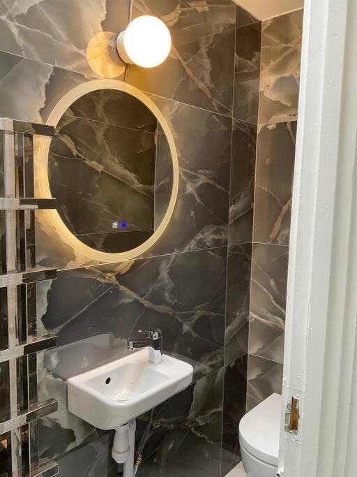 Photo of Bathroom in West Kensington