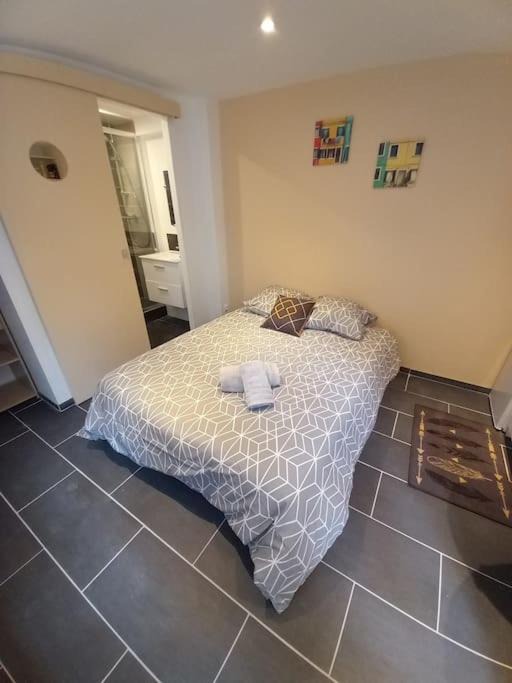 Photo of Bedroom in Limoges