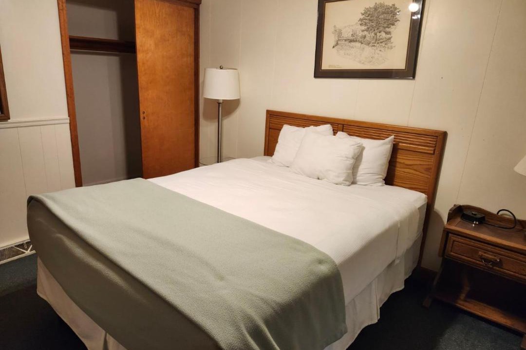 Photo of Bedroom in Hartshorn