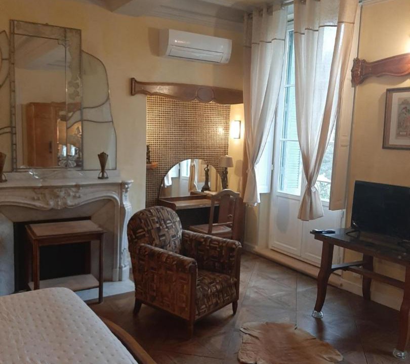 Photo of Bedroom in Moux