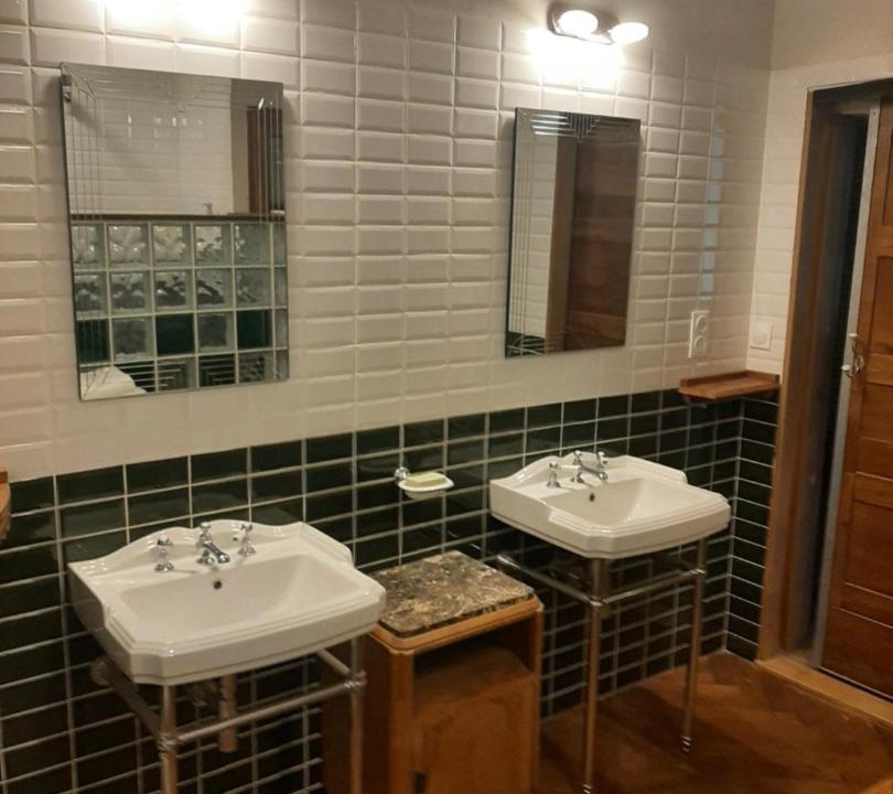 Photo of Bathroom in Moux