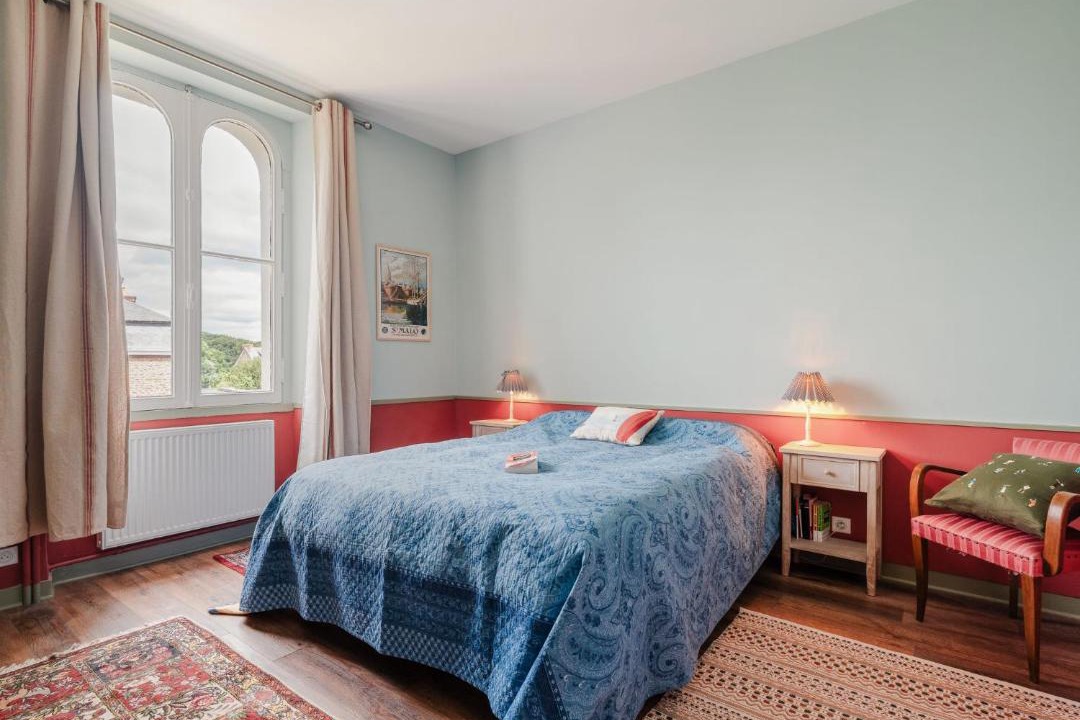 Photo of Bedroom in Saint-Briac-sur-Mer