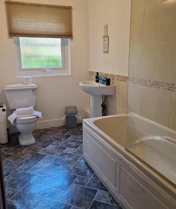 Photo of Bathroom in Duns