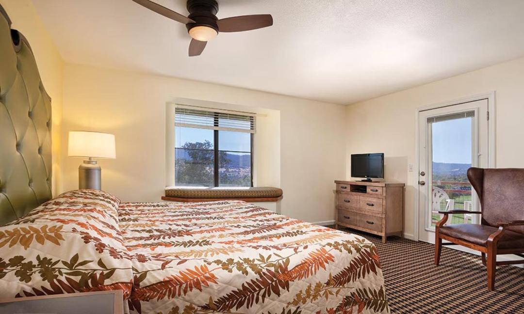 Photo of Bedroom in Angels Camp
