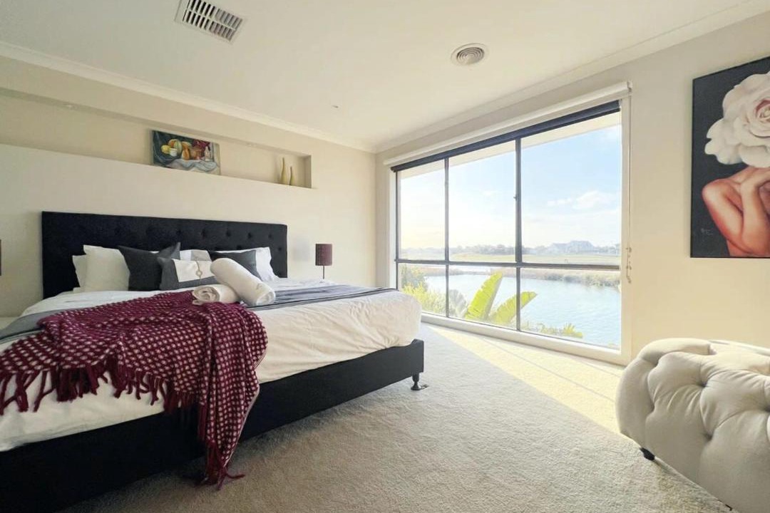 Photo of Bedroom in Sanctuary Lakes