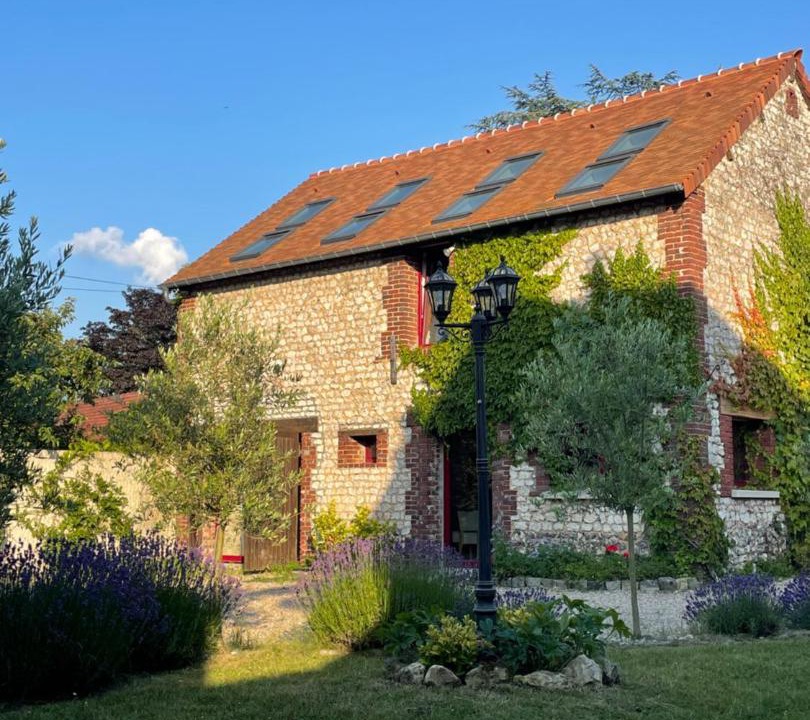 Photo of Others in Muids