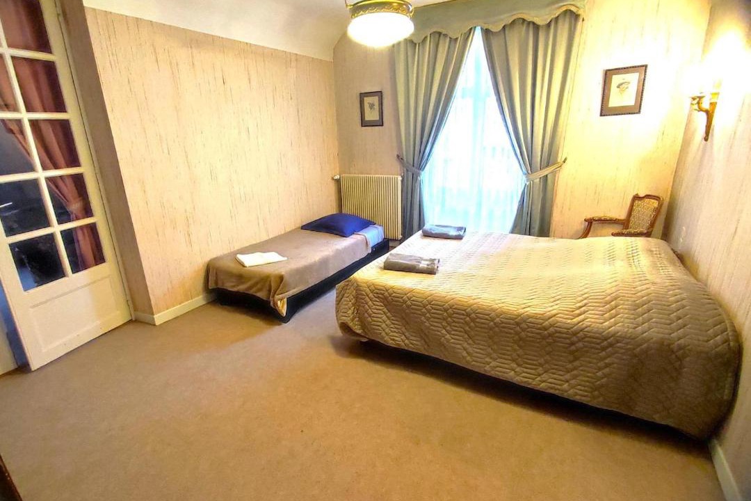 Photo of Bedroom in Charleville-Mezieres