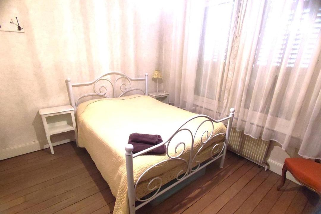 Photo of Bedroom in Charleville-Mezieres