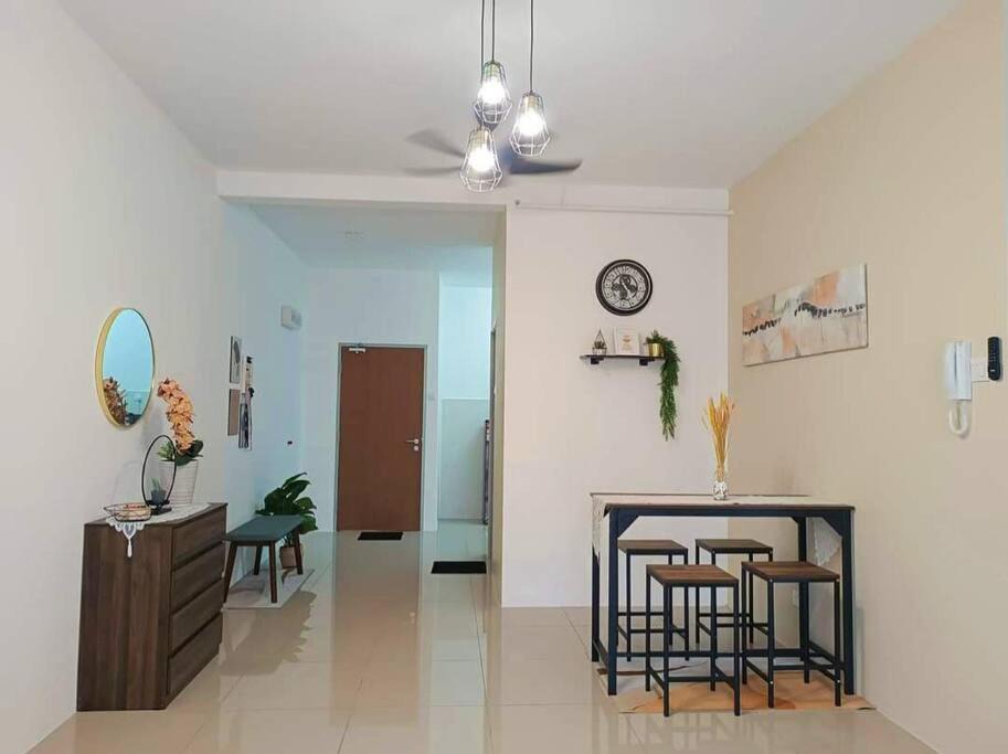 Photo of Others in Labu