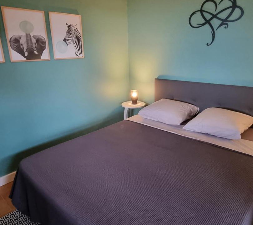 Photo of Bedroom in Porcio