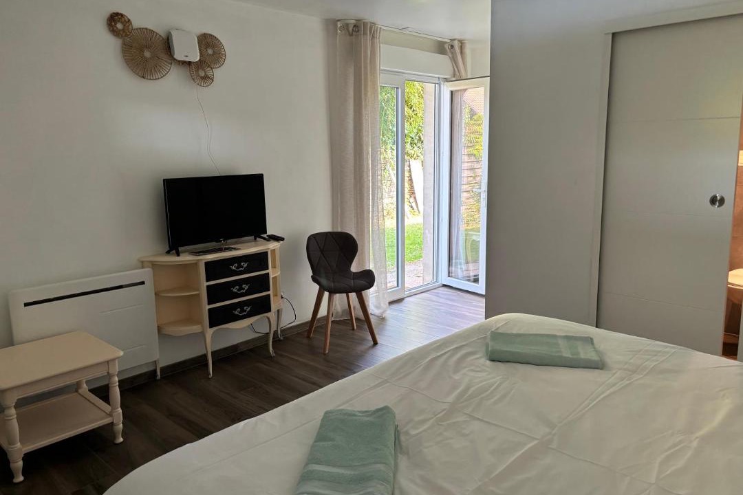 Photo of Others in Nernier