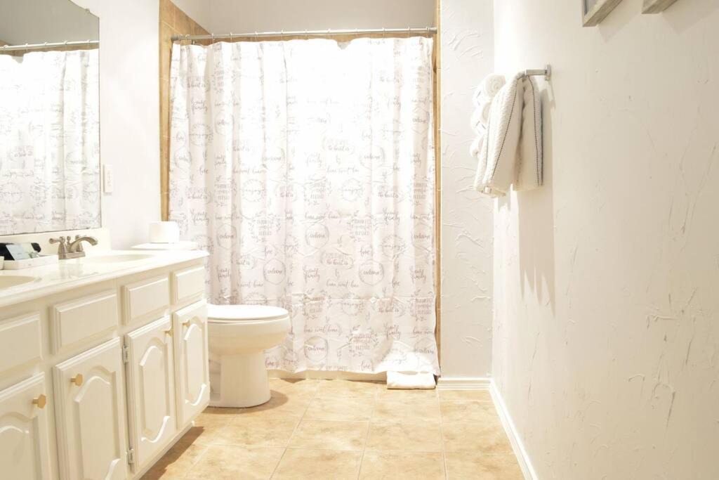 Photo of Bathroom in Mesquite