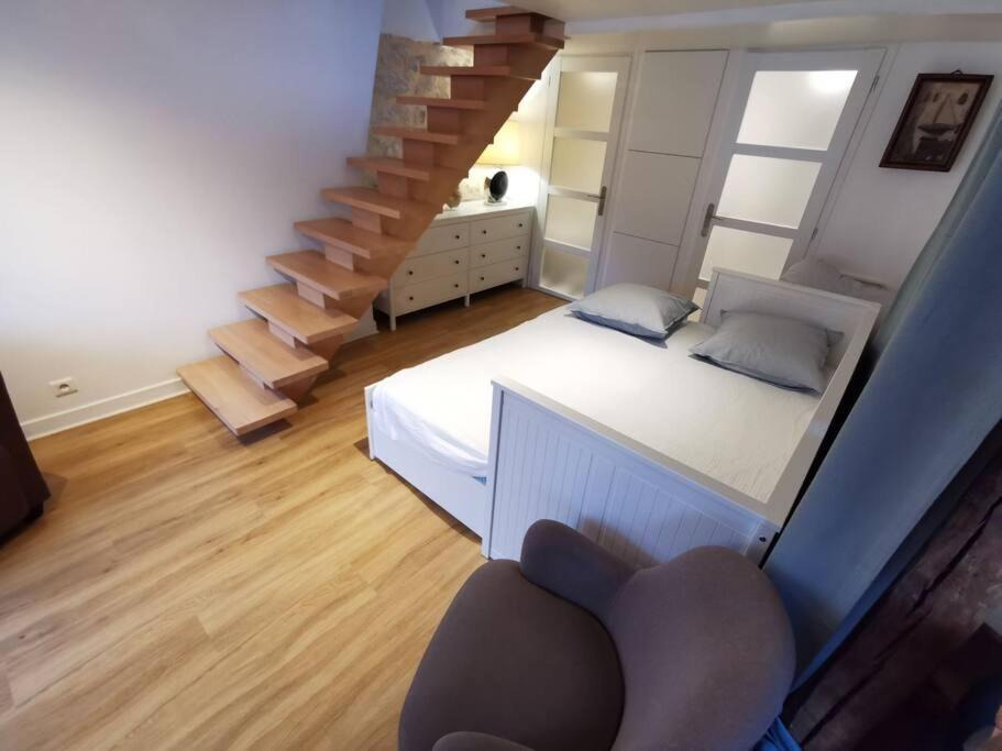 Photo of Bedroom in Saint-Germain-en-Laye