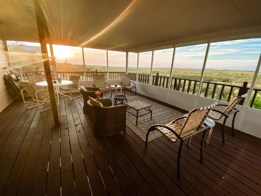 Photo of Patio Balcony in Cypremort Point