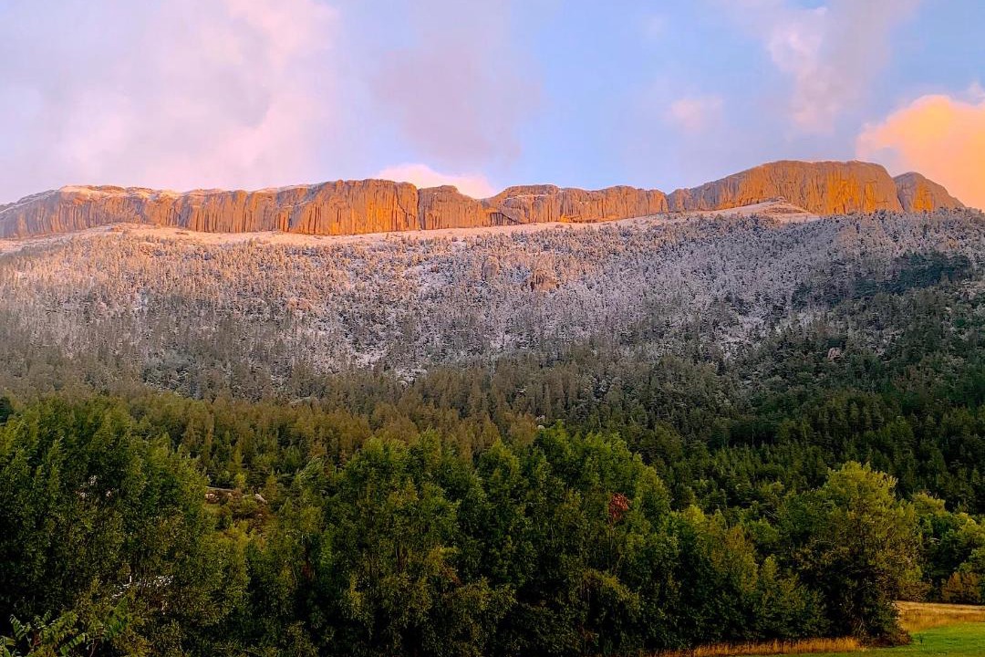 Photo of Others in Sigoyer