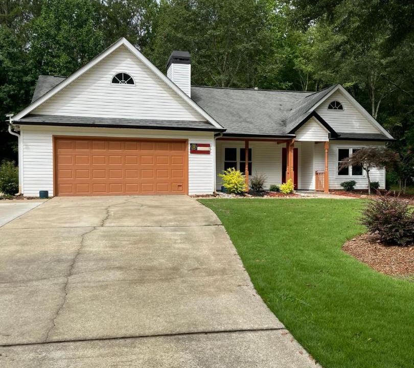 Photo of Others in Senoia