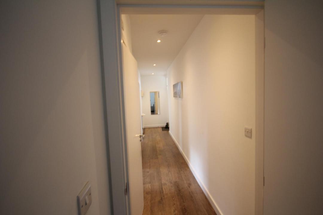 Photo of Others in Elthorne