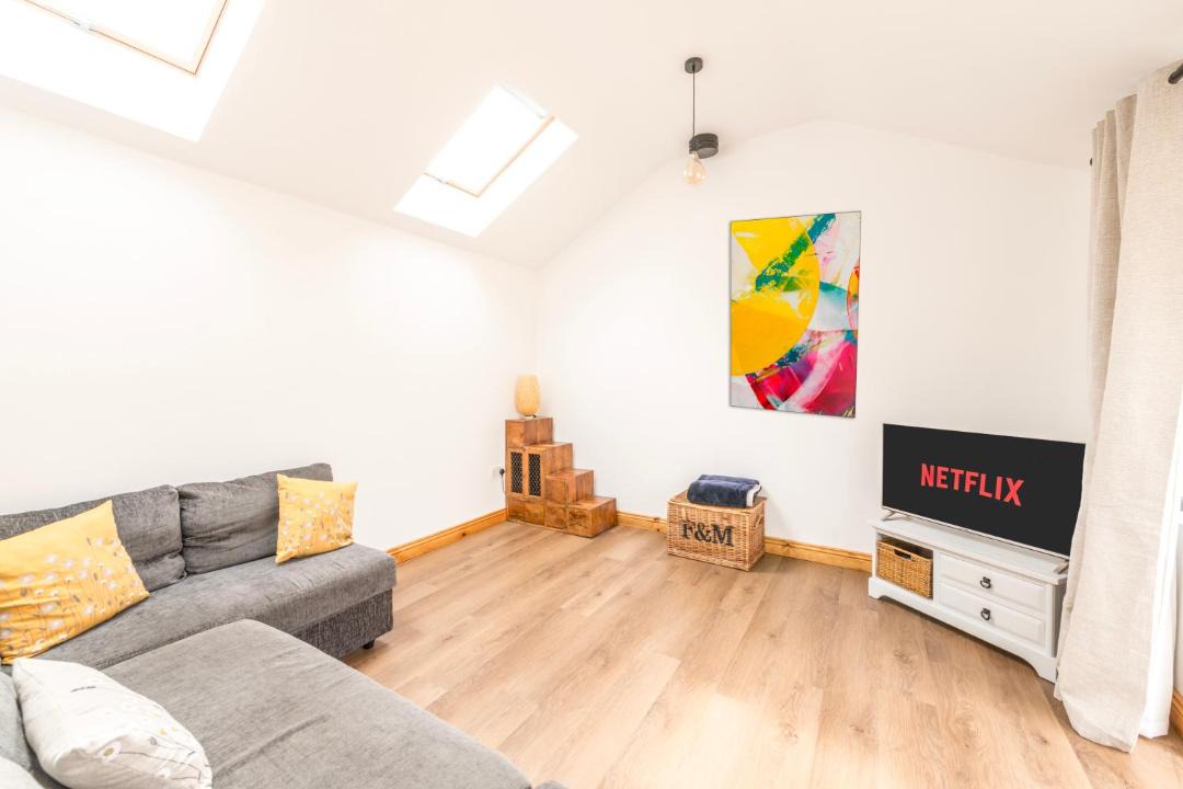 Photo of Others in Tickenham