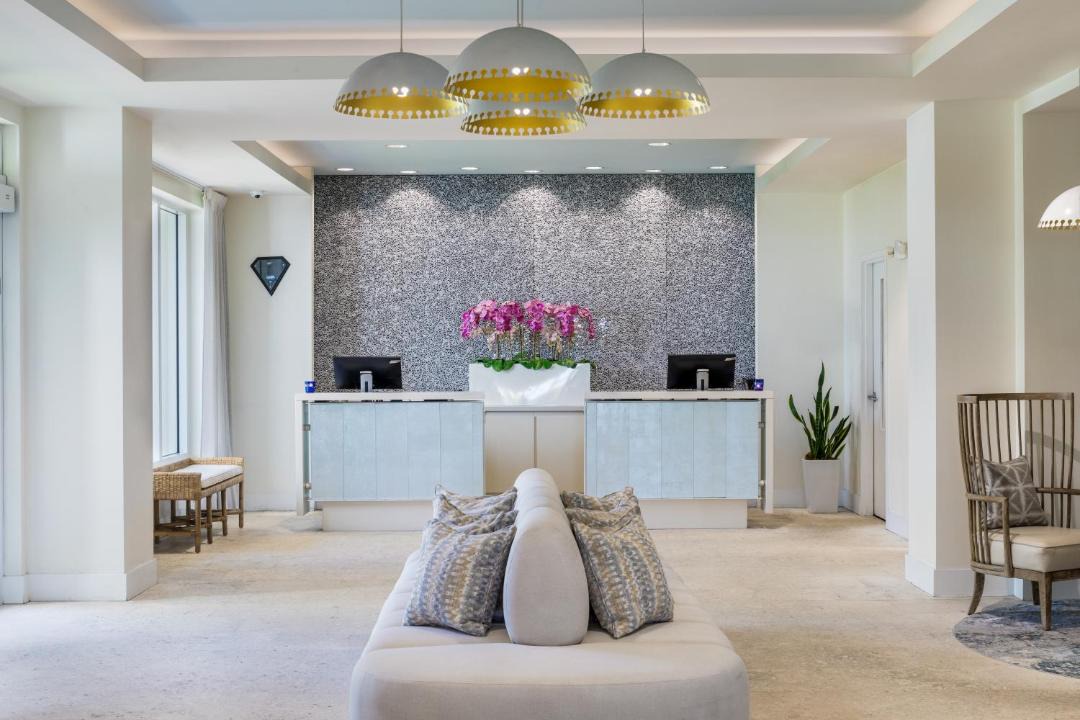 Photo of Livingroom in Highland Beach