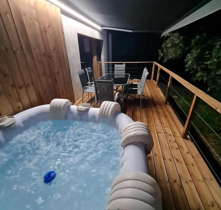 Photo of Others in Cendras