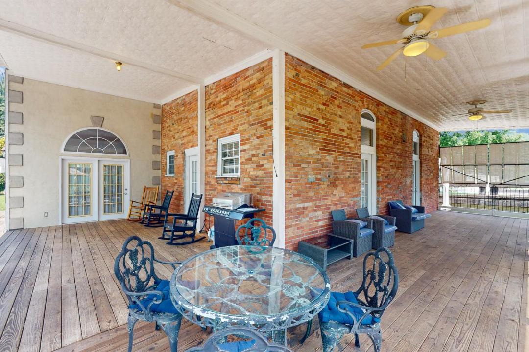 Photo of Patio Balcony in Whittier