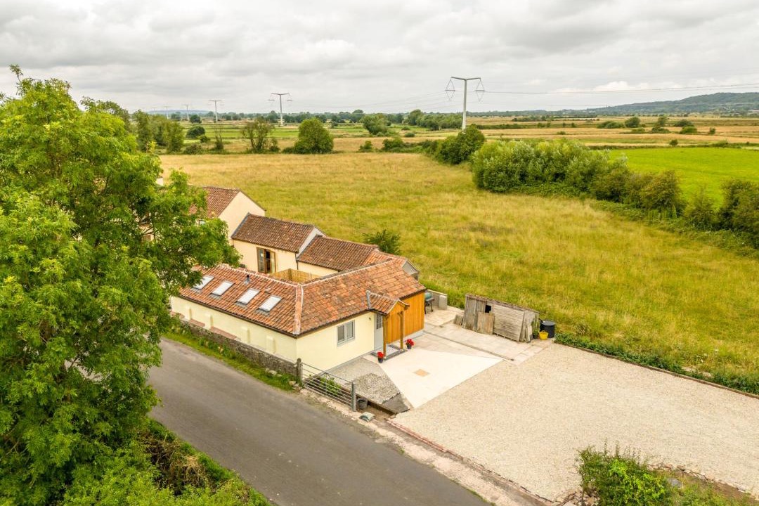 Photo of Others in Tickenham