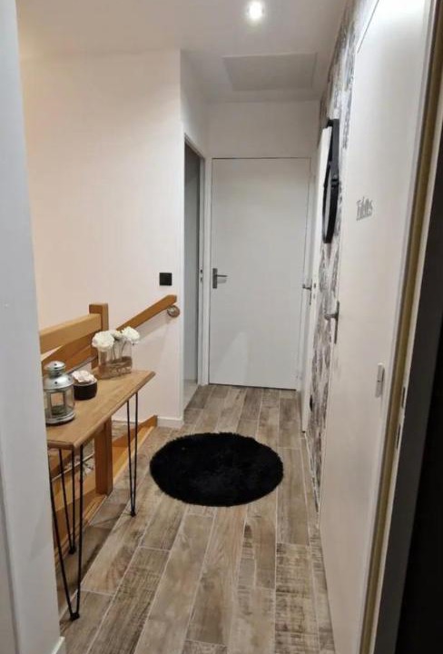 Photo of Others in Escoville