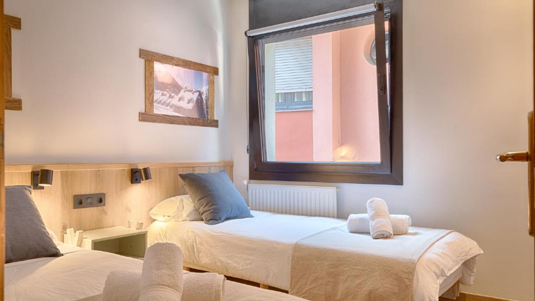 Photo of Bedroom in Les