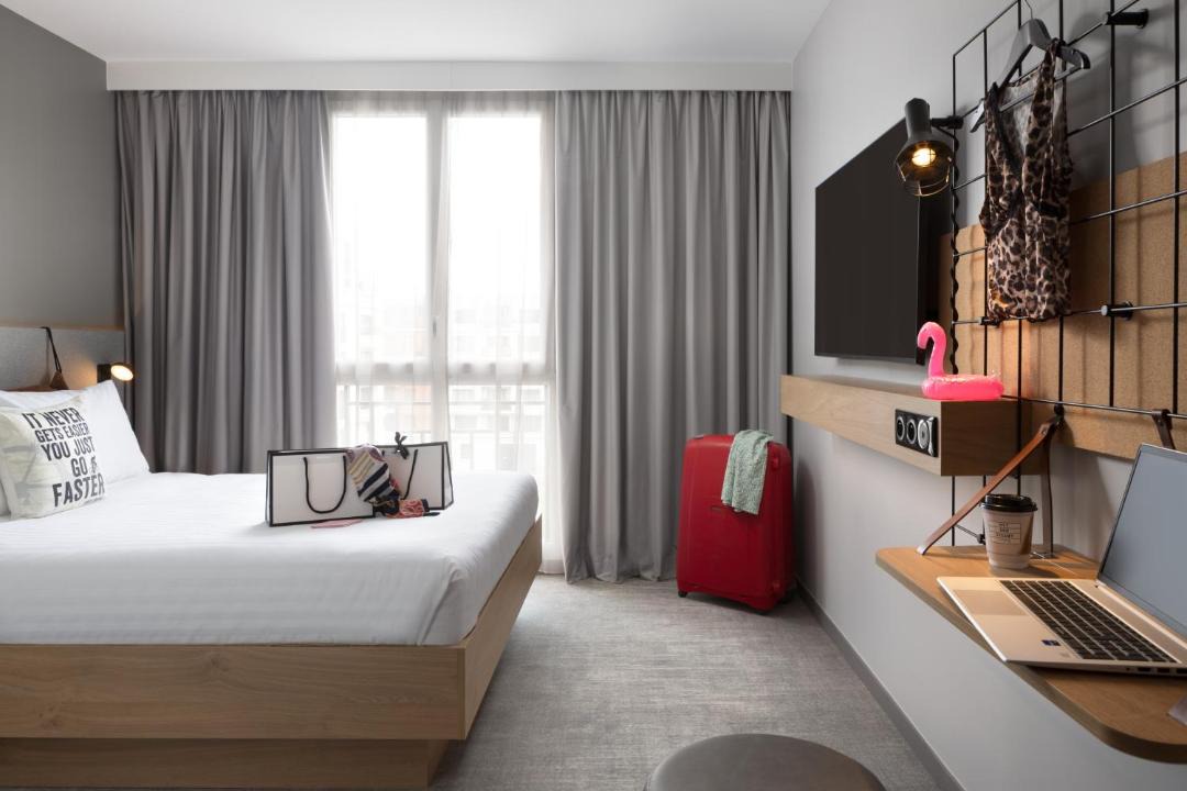 Photo of Bedroom in Clamart