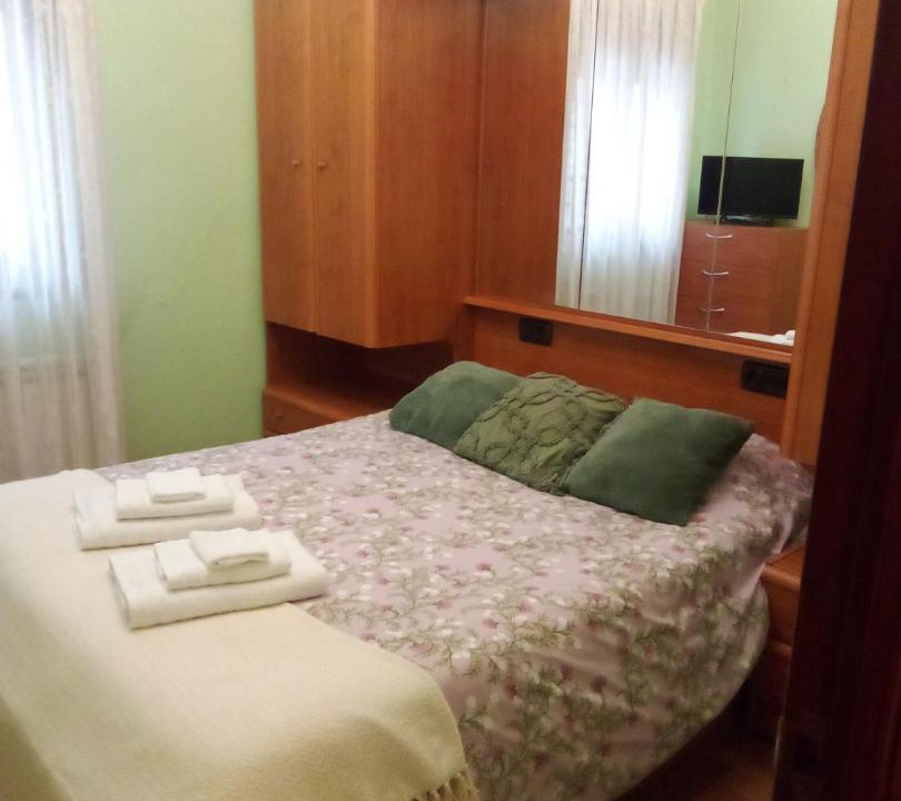 Photo of Bedroom in Portugalete