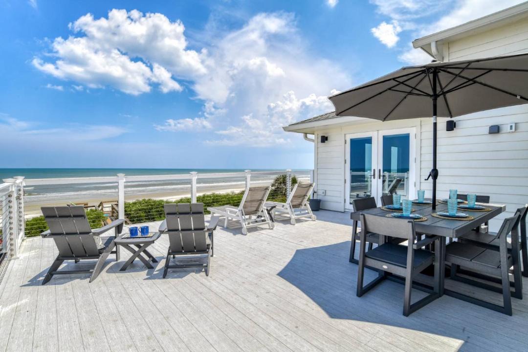 Photo of Patio Balcony in Crescent Beach