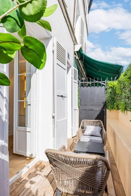Photo of Patio Balcony in Montmartre