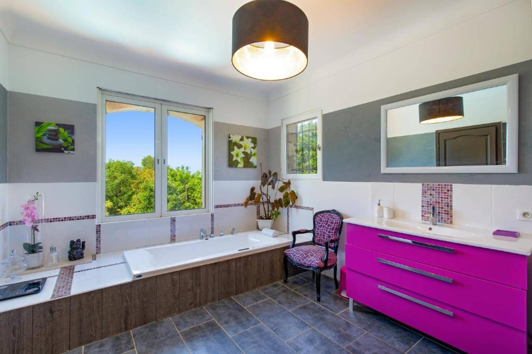 Photo of Bathroom in Cabris