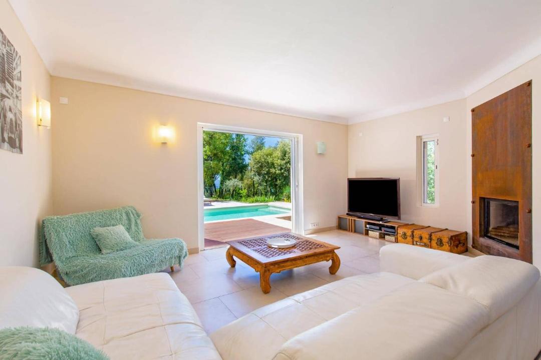 Photo of Others in Cabris