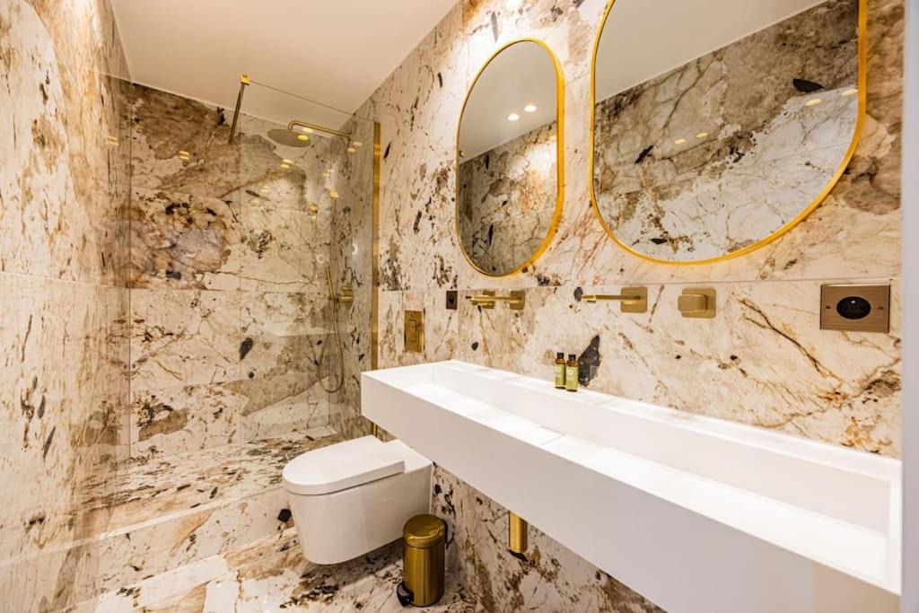 Photo of Bathroom in Montmartre