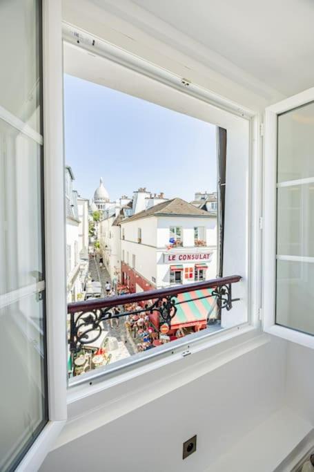 Photo of Patio Balcony in Montmartre
