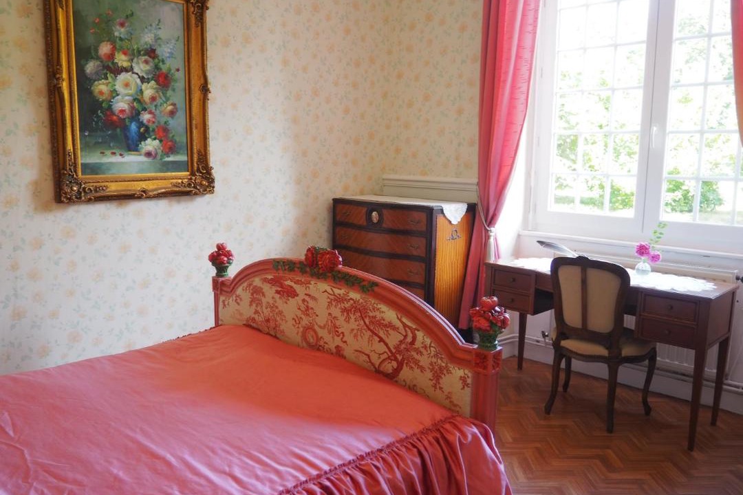 Photo of Bedroom in Mortain