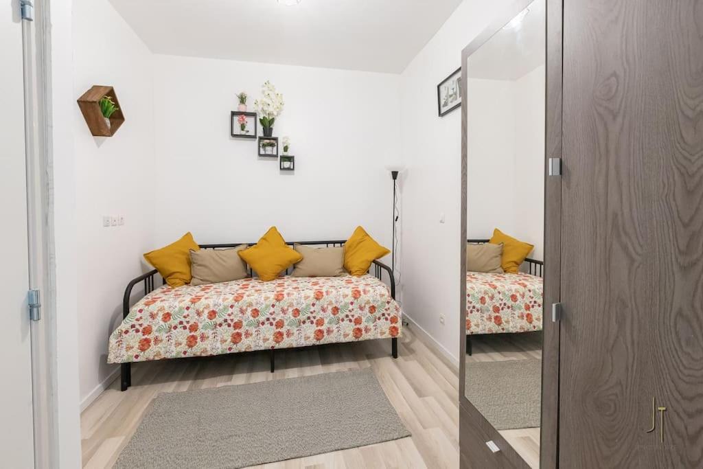 Photo of Bedroom in Saint-Quentin