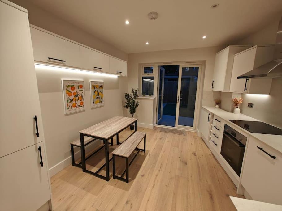 Photo of Kitchen in North Acton