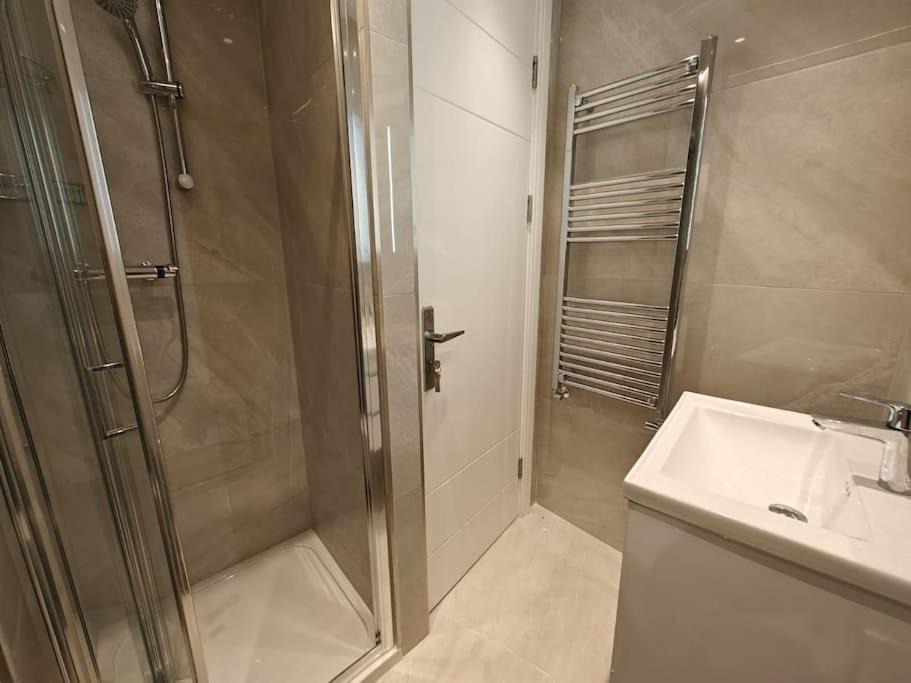 Photo of Bathroom in North Acton