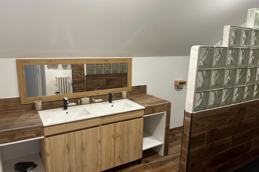 Photo of Others in Janvry