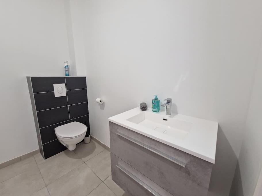 Photo of Bathroom in Aubiere