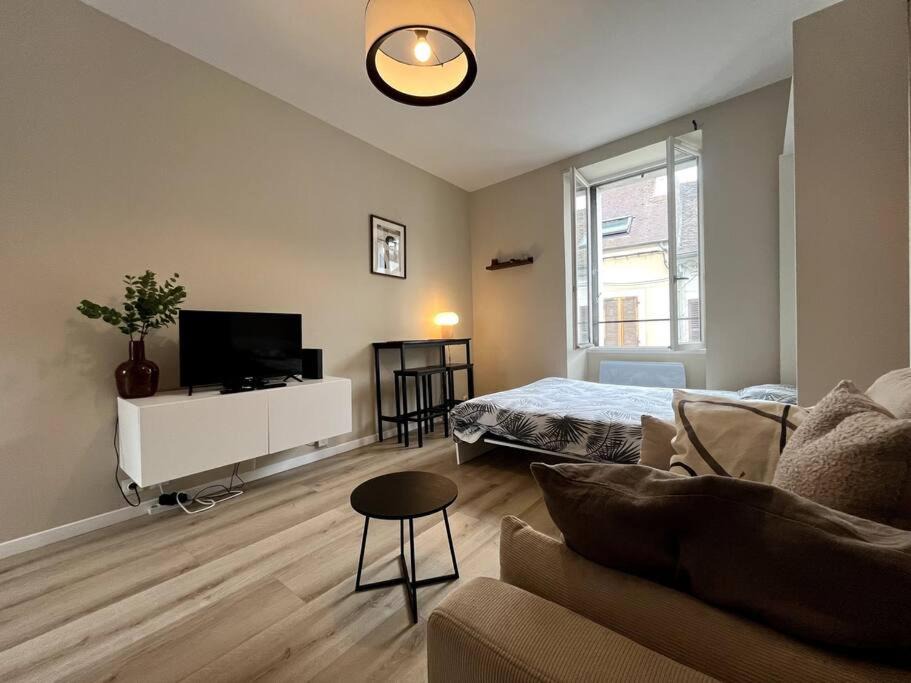 Photo of Others in Montereau-Fault-Yonne